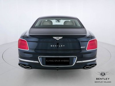 Bentley Bentayga V8 EWB Azure 23MY, Anno 2023, KM 1590 - glavna slika