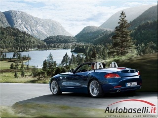 BMW 118 d 5p. Unique (rif. 12124686), Anno 2015, KM 76000 - glavna slika