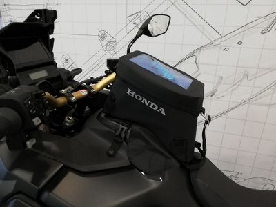 Honda HR V 1.5 i VTEC Elegance Navi ADAS, Anno 2018, KM 45800 - glavna slika