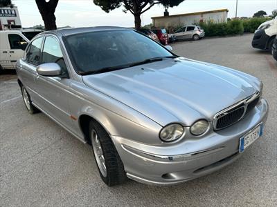 Jaguar E pace 2.0d 150 Cv Awd R dynamic Se, Anno 2019, KM 50631 - glavna slika