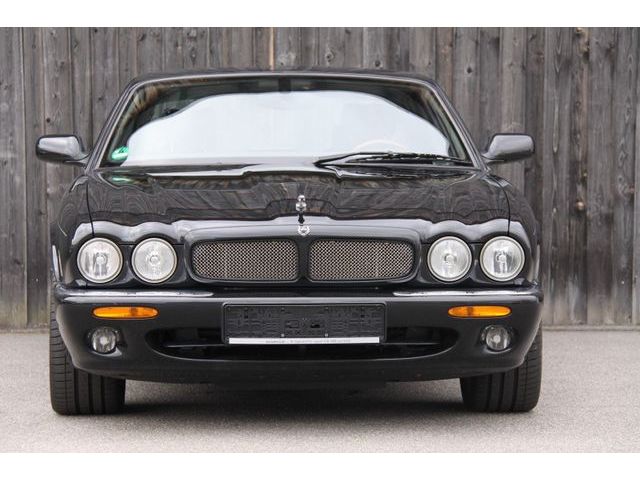 Jaguar XJ 4.0 Sovereign 2 Jahre Garantie - glavna slika