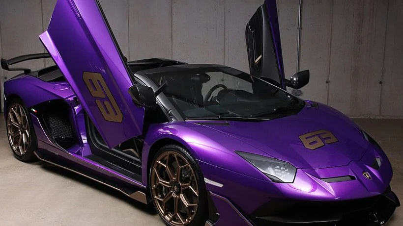 LAMBORGHINI Aventador Roadster SVJ - glavna slika