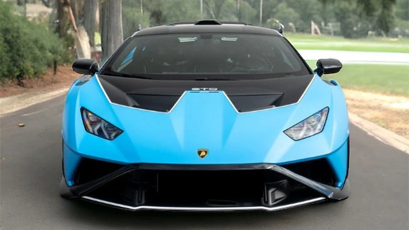 LAMBORGHINI Aventador Roadster SVJ - glavna slika