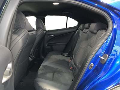 Lexus Rc 300h, Anno 2017, KM 21000 - glavna slika