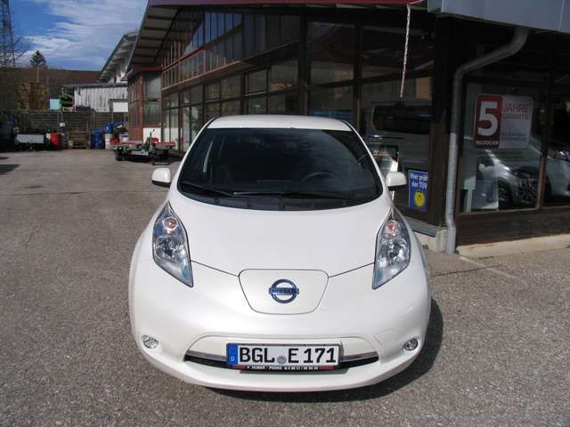 Nissan Leaf 24 kWh (mit Batterie) Acenta - glavna slika