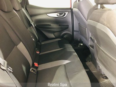 Nissan Qashqai 1.2 DIG T N Connecta, Anno 2018, KM 60660 - glavna slika