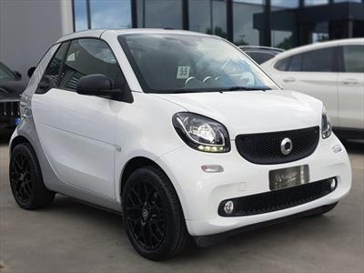 SMART ForTwo 800DIESEL 33KW COUPE' PASSION TETTOPANORAMA BCOLOR - glavna slika