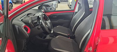 Toyota Aygo 1.0 VVT i 72 CV 5 porte x business, Anno 2019, KM 68 - glavna slika