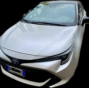 Toyota Corolla Cross 2.0 Hybrid 197 CV E CVT Trend, KM 0 - glavna slika