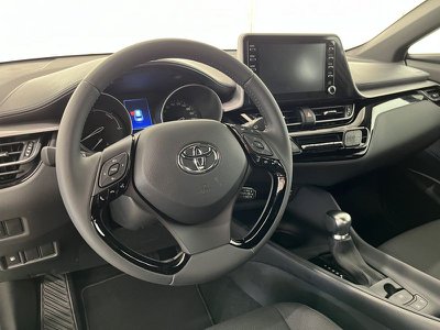 Toyota C HR 1.8 Hybrid CVT Lounge, Anno 2017, KM 73400 - glavna slika