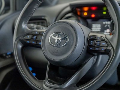Toyota Yaris 1.5 Hybrid 5 porte Lounge, Anno 2021, KM 61547 - glavna slika