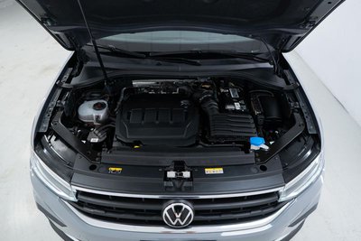 Volkswagen Tiguan 2.0 TDI Life 150cv DSG, Anno 2021, KM 89042 - glavna slika