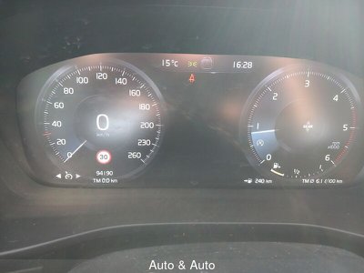 Volvo XC40 2.0 d3 Momentum my20, Anno 2018, KM 95000 - glavna slika